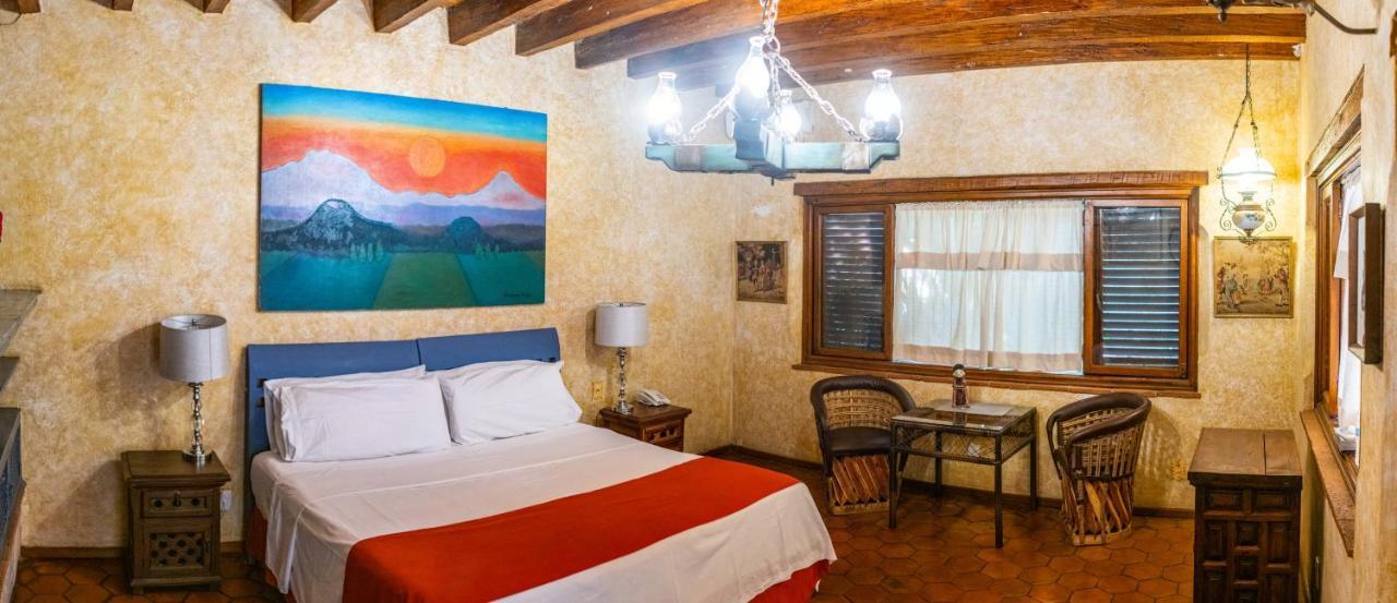 Готель La Joyita Cuernavaca (Adults Only) Екстер'єр фото
