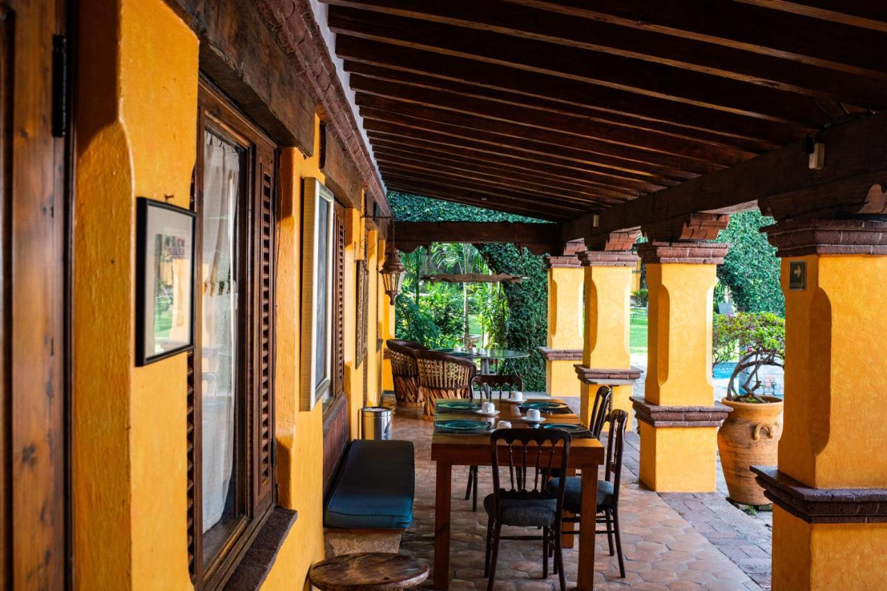 Готель La Joyita Cuernavaca (Adults Only) Екстер'єр фото